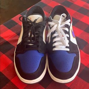 Air Jordan 1 low Rivals